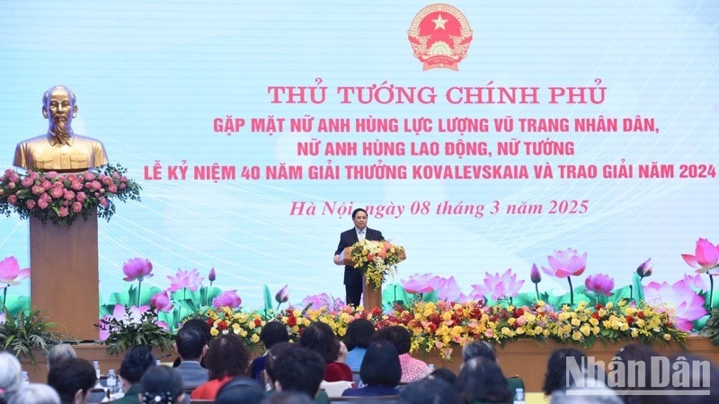 Phụ nữ Việt Nam phát huy, lan tỏa những giá trị tốt đẹp, đóng góp tích cực cho phát triển đất nước ảnh 6