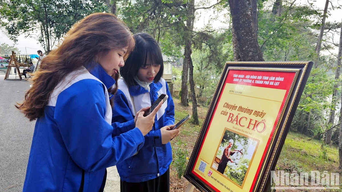 Khánh thành không gian “50 năm Đà Lạt-Lâm Đồng vươn mình với khát vọng phát triển” ảnh 6
