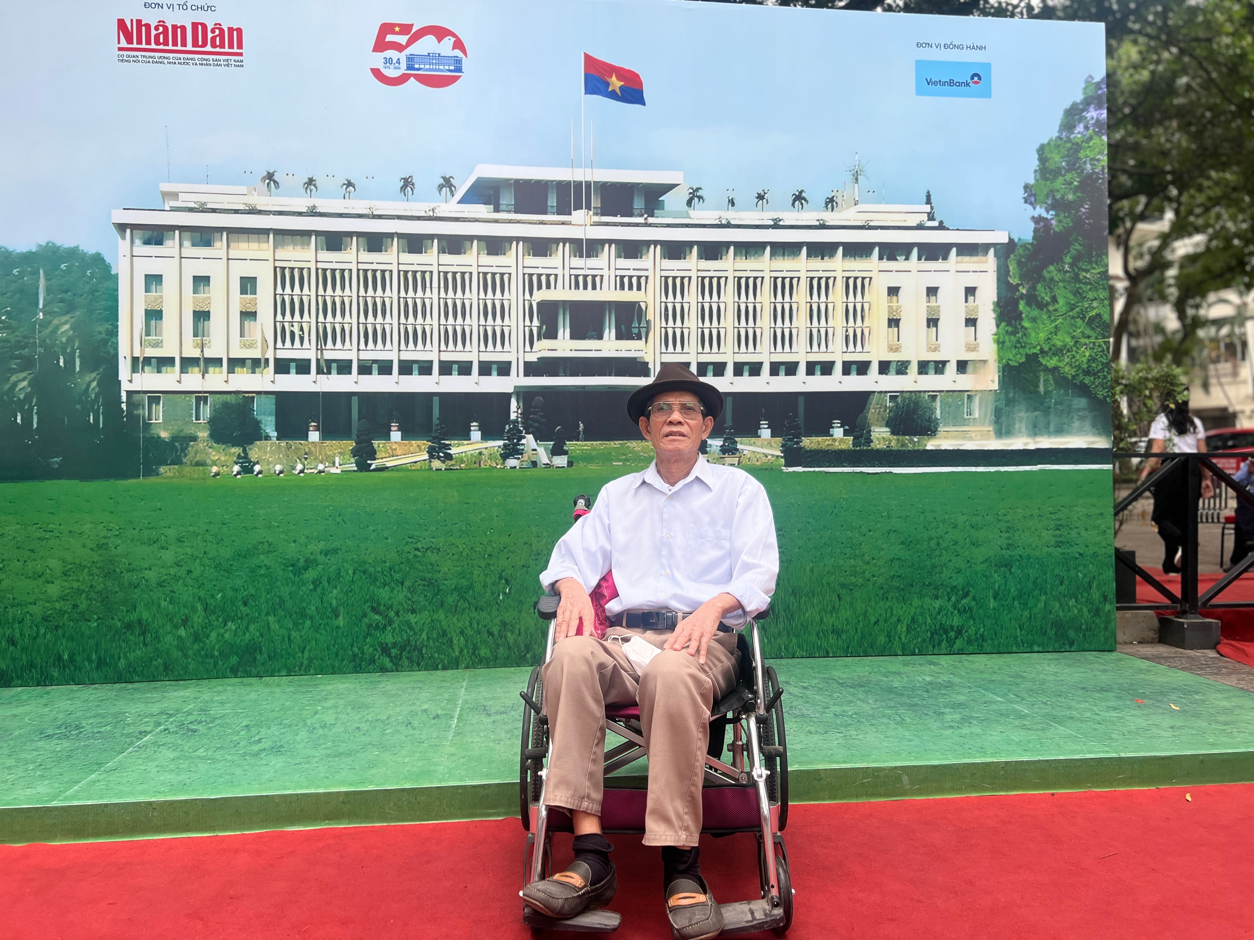 Kết nối các thế hệ từ Triển lãm tương tác kỷ niệm 50 năm Ngày Giải phóng miền nam, thống nhất đất nước ảnh 3