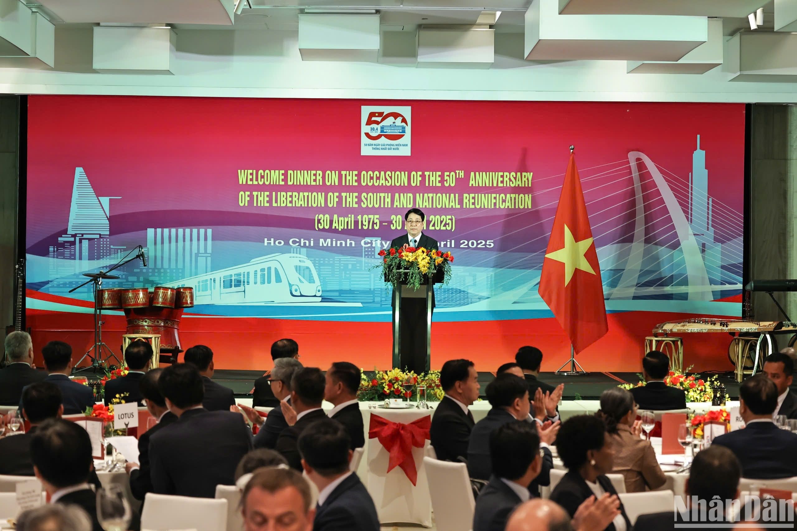 Chủ tịch nước Lương Cường chủ trì chiêu đãi Trưởng đoàn các nước dự Lễ kỷ niệm 50 năm Giải phóng miền nam ảnh 1