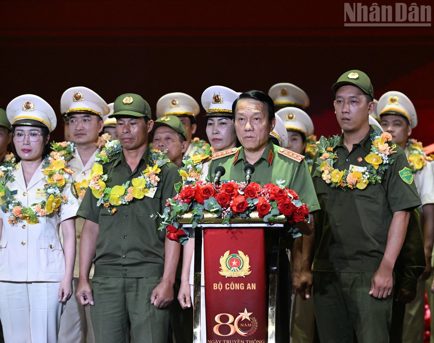 Đại tướng Lương Tam Quang phát động phong trào thi đua “Vì an ninh Tổ quốc” giai đoạn 2025-2030. ndo_tr_z6881007299823-4d840075f39b642728bf21638c48e46d.jpg