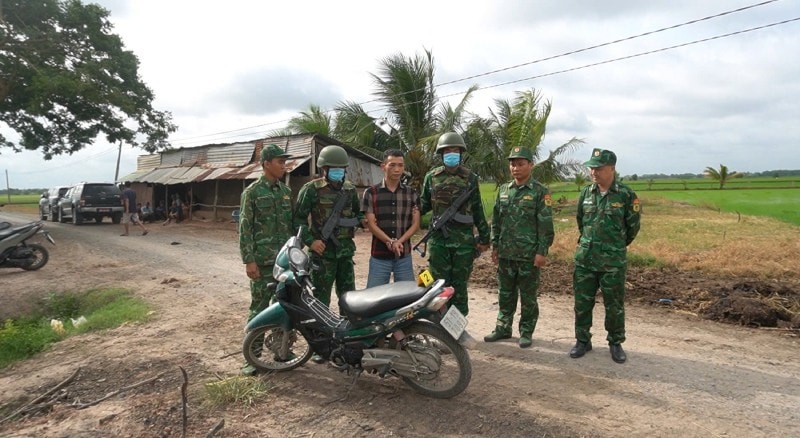 Đối tượng Châu Trọng Giàu bị lực lượng chức năng bắt giữ khi vừa vào địa phận Tây Ninh. 