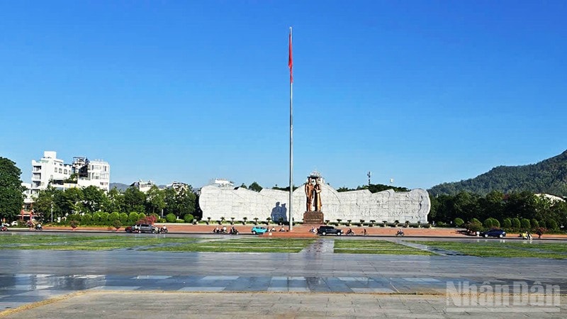 Quảng trường Nguyễn Tất Thành, nơi sẽ diễn ra chương trình 