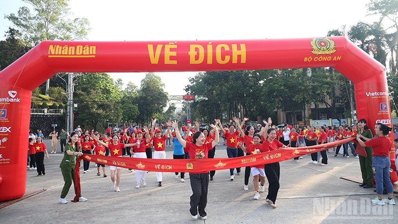 ndo_br_497a4647.jpg