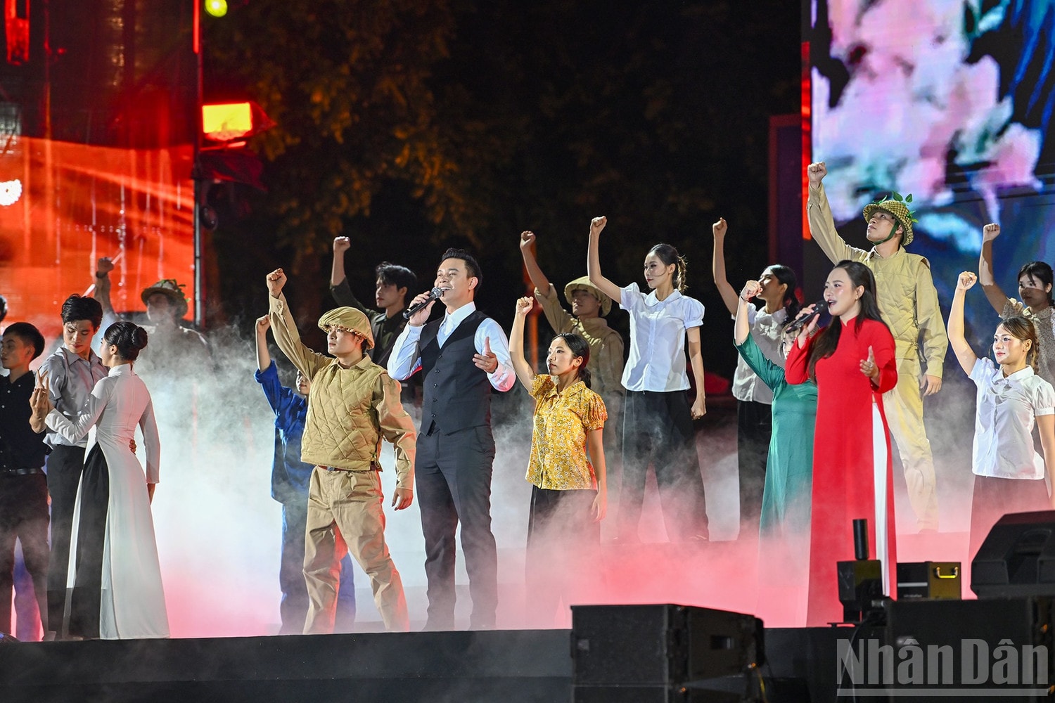 ndo_br_9-8599.jpg