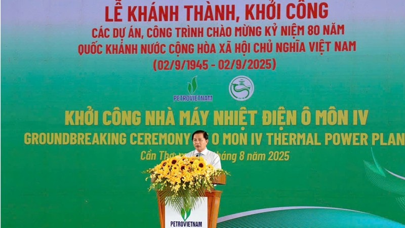Chủ tịch Ủy ban nhân dân thành phố Cần Thơ Trần Văn Lâu phát biểu tại buổi lễ. 21.jpg