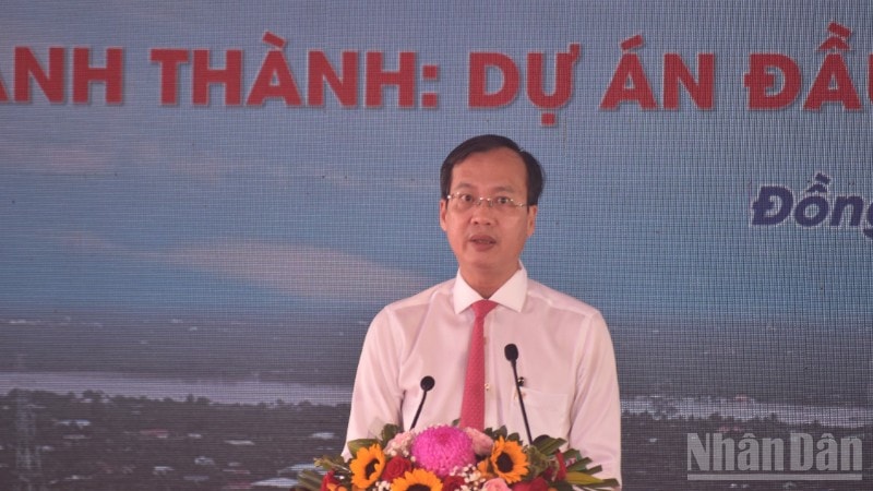 Chủ tịch Ủy ban nhân dân tỉnh Đồng Tháp Trần Trí Quang phát biểu tại buổi lễ. ndo_br_dsc-0421-1940.jpg