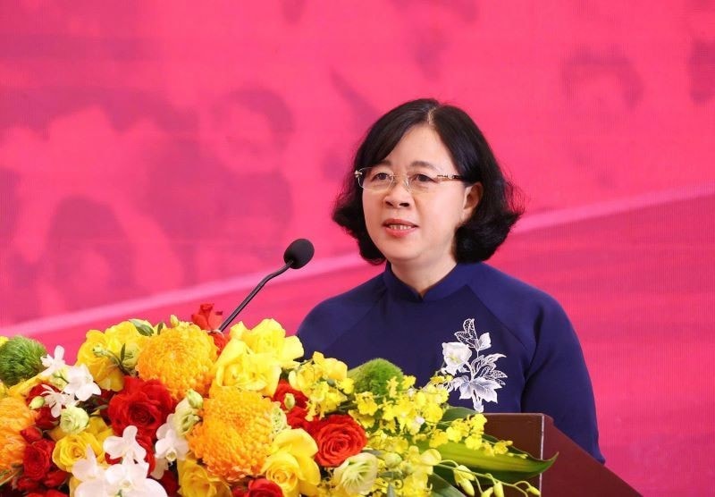 Đồng chí Bùi Thị Minh Hoài, Ủy viên Bộ Chính trị, Bí thư Thành ủy Hà Nội, Trưởng Đoàn đại biểu Quốc hội thành phố Hà Nội. 17-8-sua-bt-1.jpg