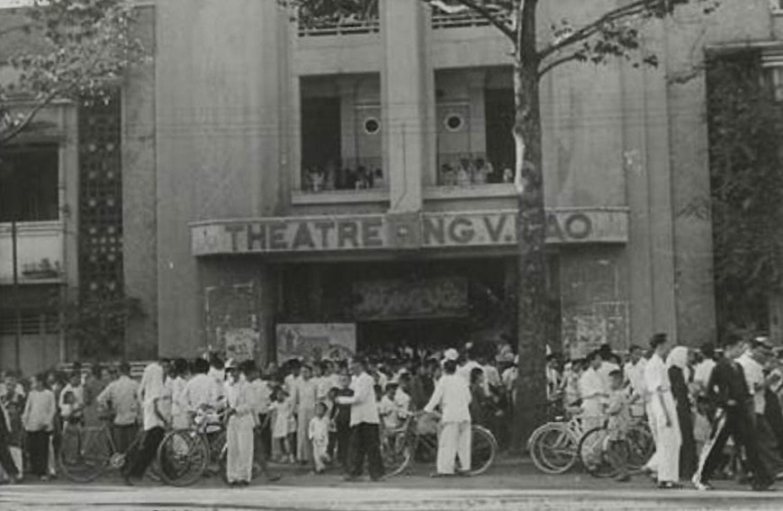 Rạp Nguyễn Văn Hảo nơi Mặt trận Việt Minh ra mắt công khai ngày 20/8/1945. (Ảnh tư liệu: qdnd.vn) rap4.jpg