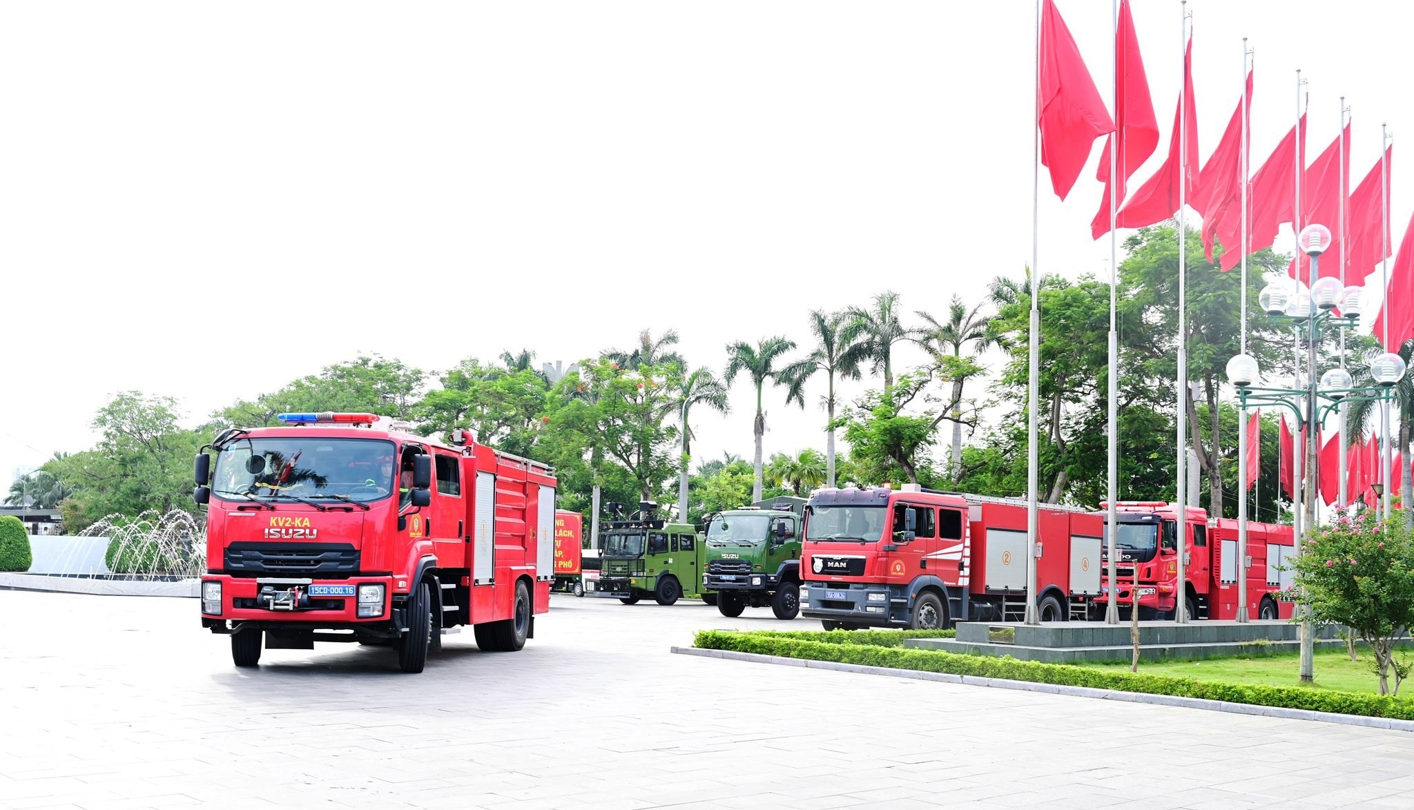 Các lực lượng thuộc Công an thành phố Hải Phòng luôn sẵn sàng vì nhân dân phục vụ.