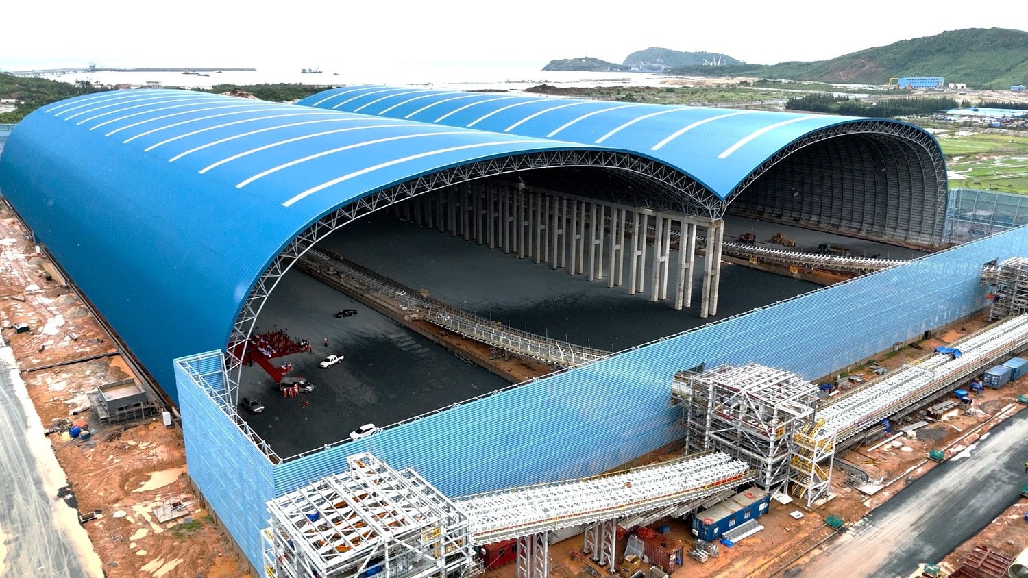 Các hạng mục kỹ thuật cơ bản hoàn chỉnh để đáp ứng yêu cầu đốt dầu lần đầu lò hơi Tổ máy 1 của nhà máy. dji-20240509190403-0728-d00-04-11-09still004.jpg