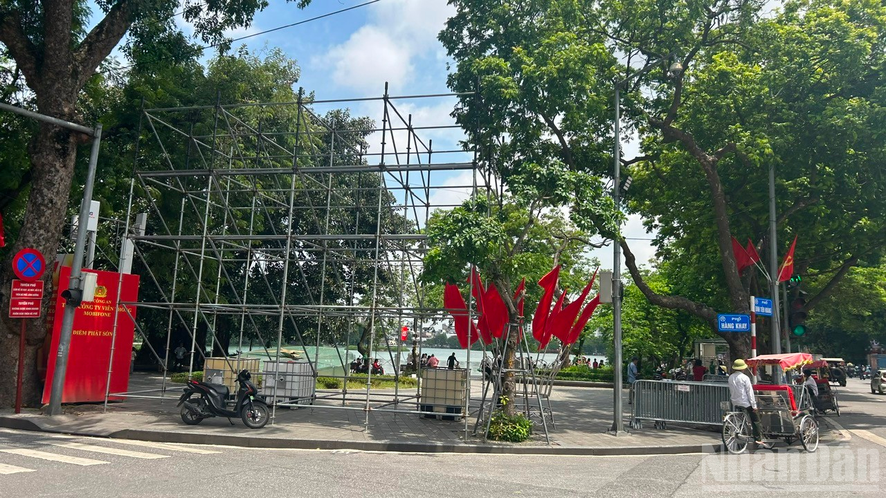 ndo_br_hang-khay.png