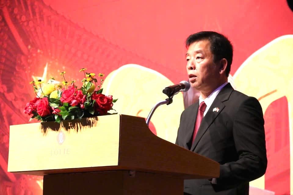 Đại sứ Việt Nam tại Hàn Quốc Vũ Hồ phát biểu tại Lễ kỷ niệm. (Ảnh: Đại sứ quán Việt Nam tại Hàn Quốc) hanquoc2.jpg