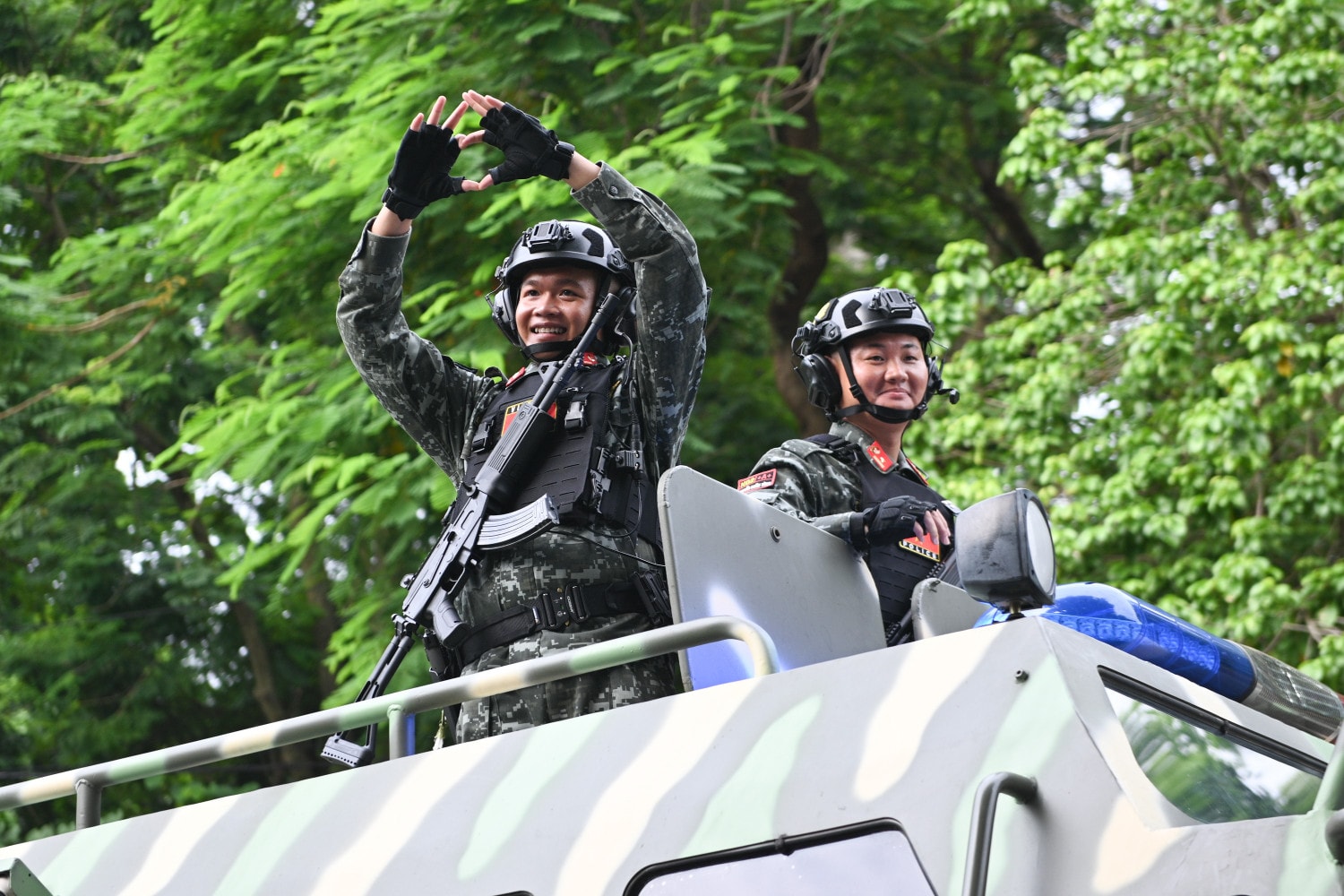 tong-duyet-308-1076.jpg