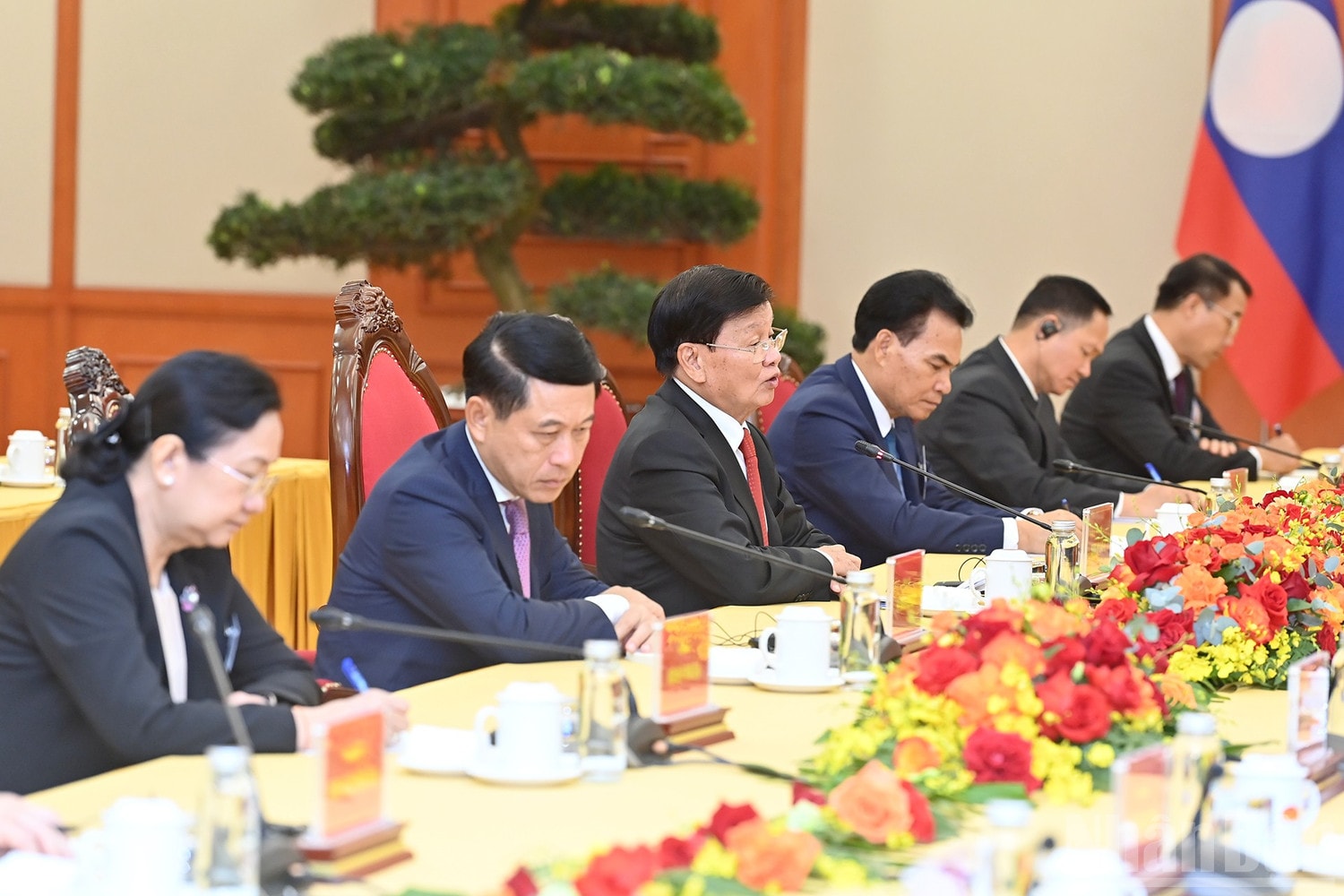 Tổng Bí thư, Chủ tịch nước Lào Thongloun Sisoulith tại cuộc tiếp. ndo_br_a4-bnd-1773.jpg