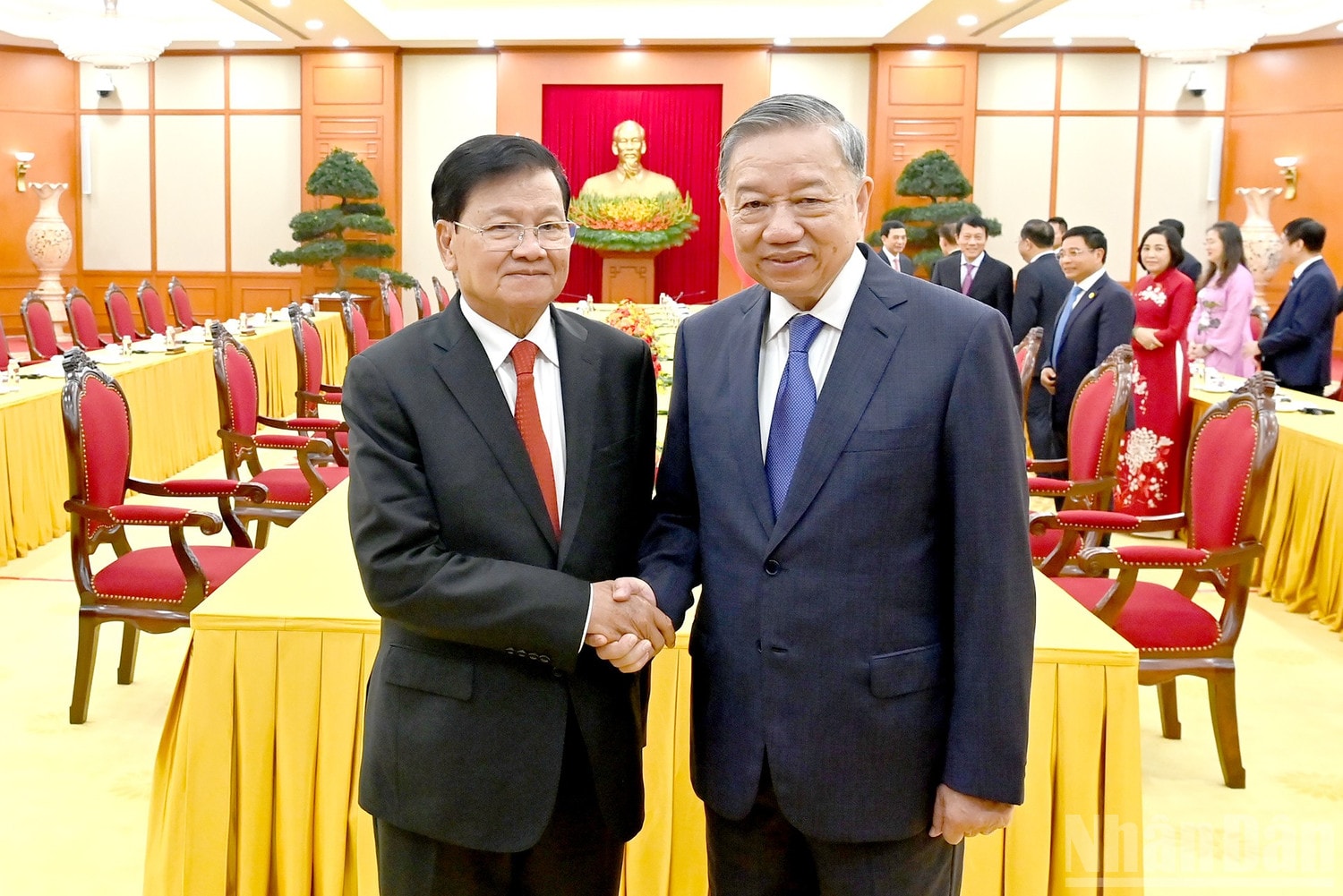 Tổng Bí thư Tô Lâm với Tổng Bí thư, Chủ tịch nước Lào Thongloun Sisoulith. ndo_br_a2-bnd-1747.jpg