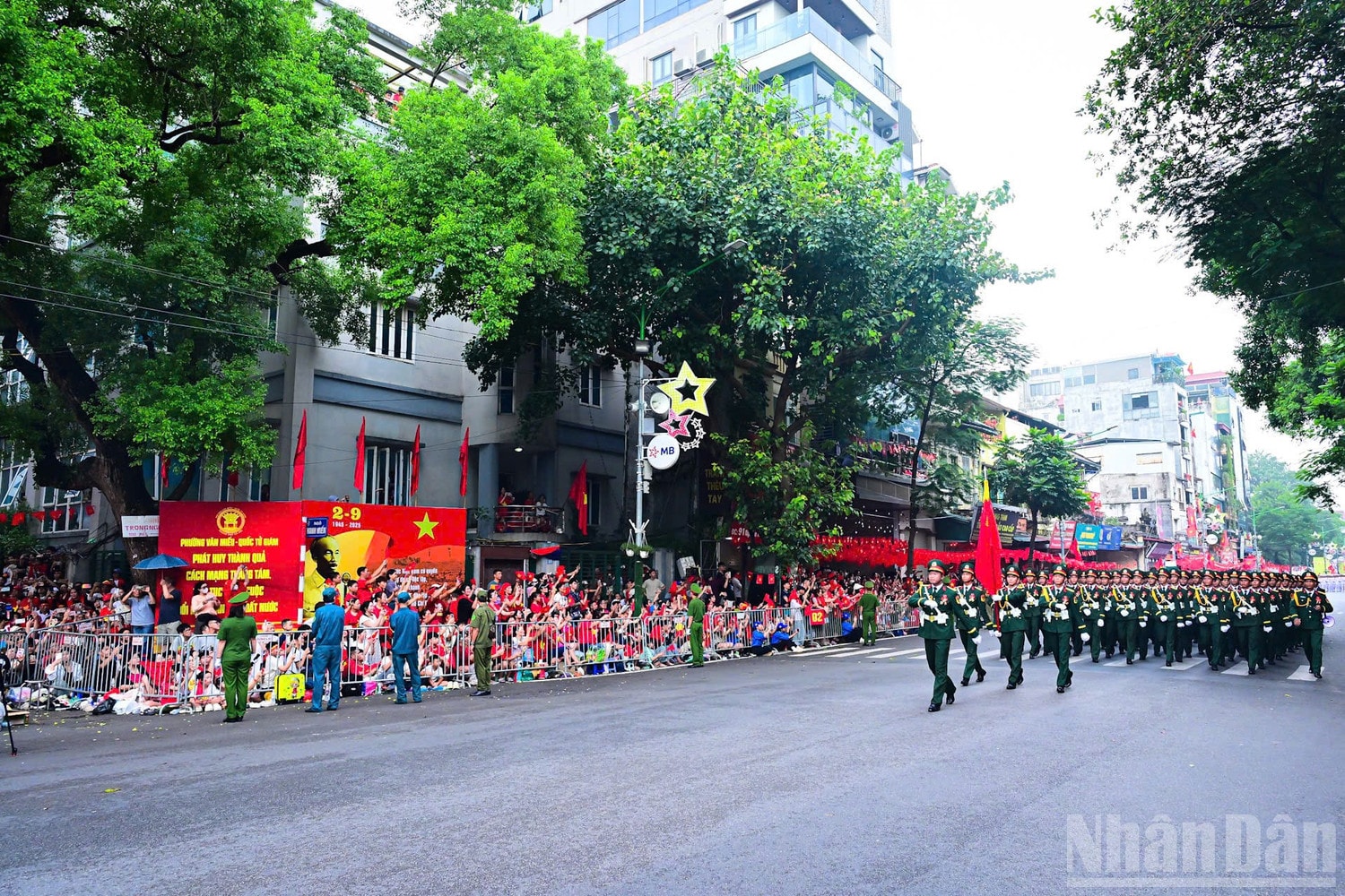 ndo_br_nth-quandoi6.jpg