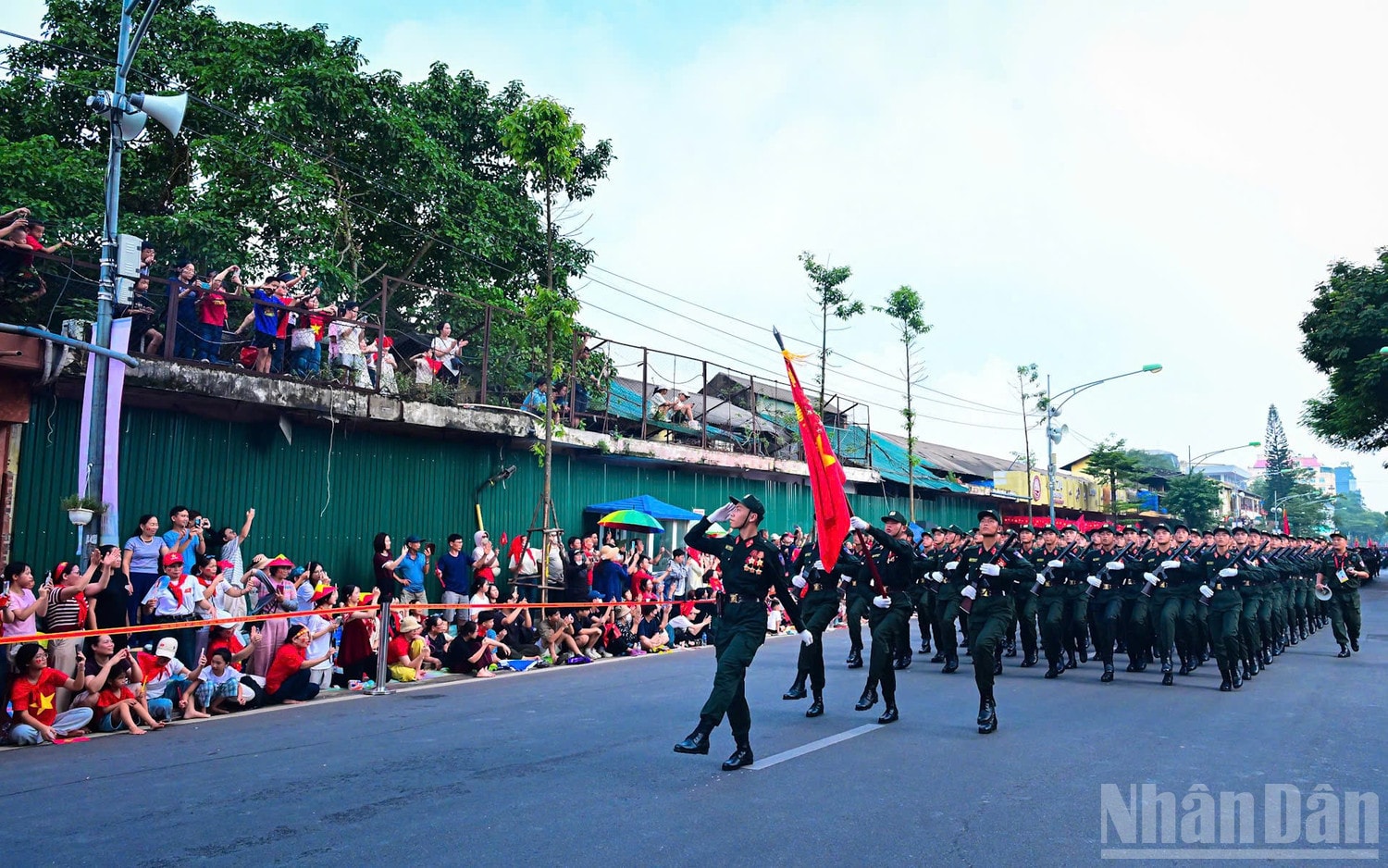 ndo_br_leduan-congan7.jpg
