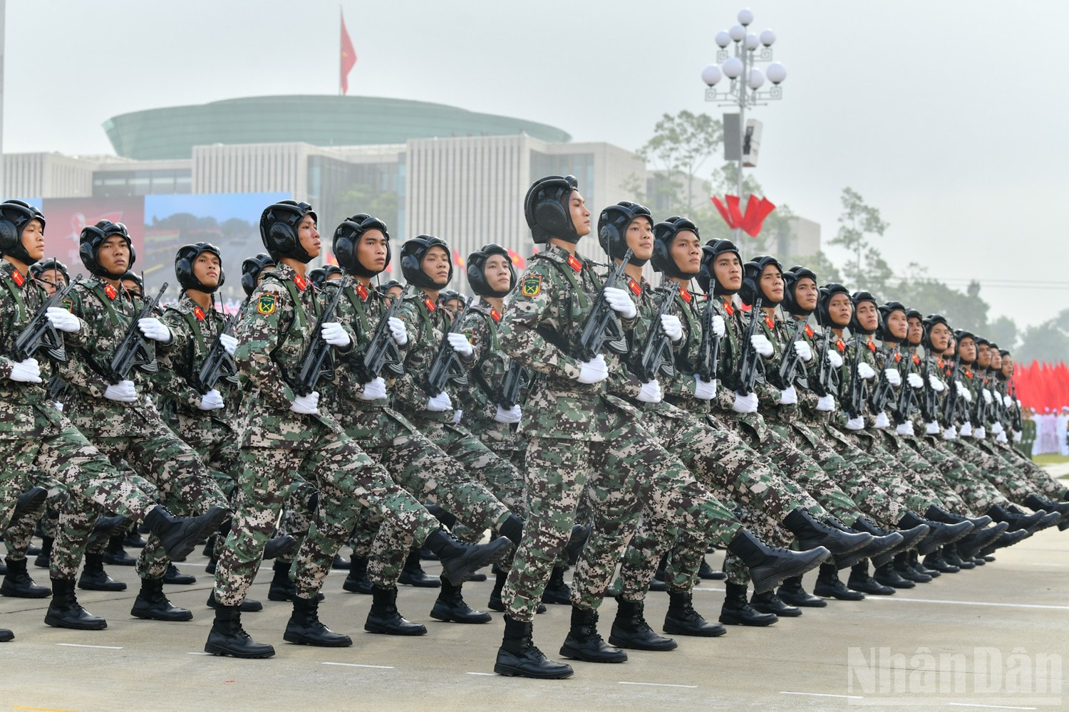 ndo_br_quan-doi-a80-19.jpg