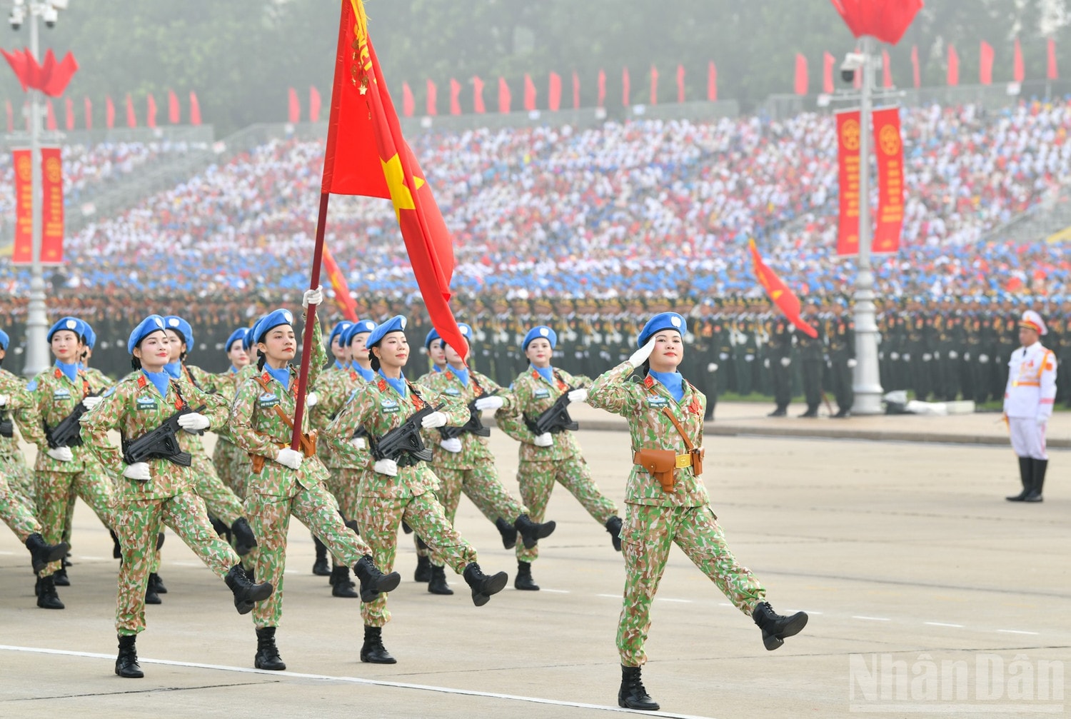 ndo_br_quan-doi-a80-18.jpg