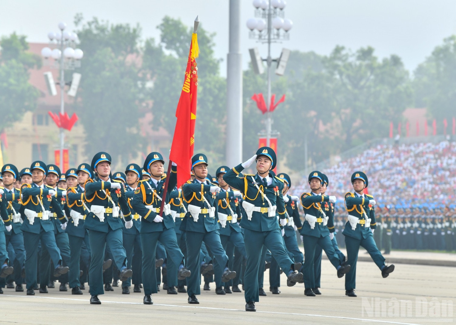 ndo_br_quan-doi-a80-7.jpg