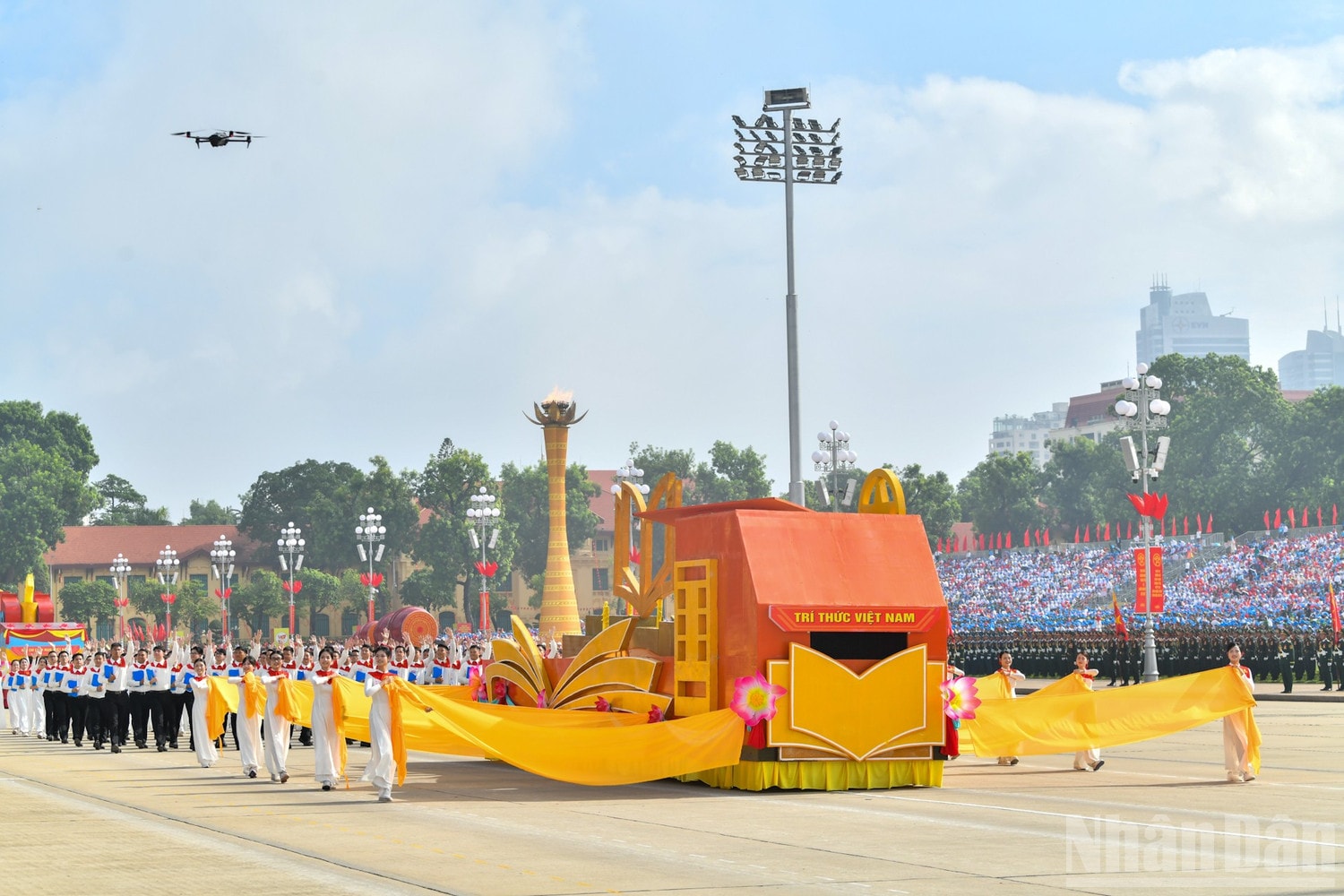 ndo_br_dieu-hanh-11-khoi-tri-thuc-vietnam.jpg