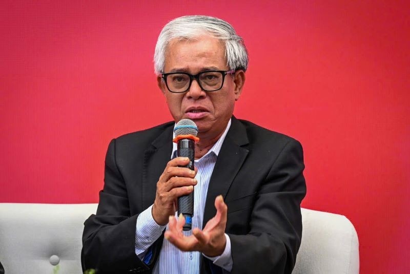 Đại sứ Phạm Quang Vinh, nguyên Thứ trưởng Bộ Ngoại giao chia sẻ tại Tọa đàm. (Ảnh: KHÁNH LAN) toa-dam-3.jpg