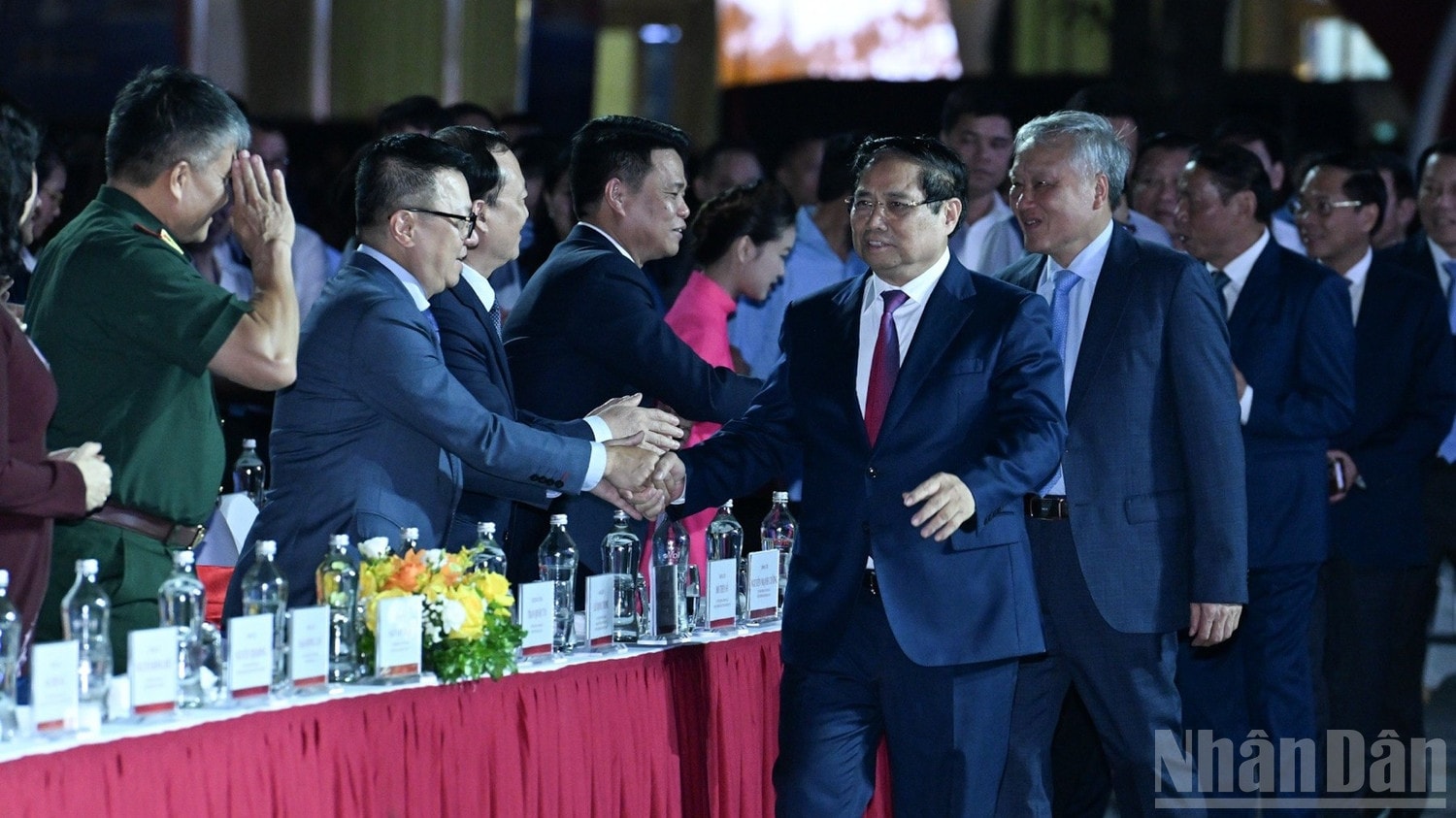 Thủ tướng Phạm Minh Chính tới dự lễ bế mạc Triển lãm thành tựu đất nước ndo_br_a1-921.jpg