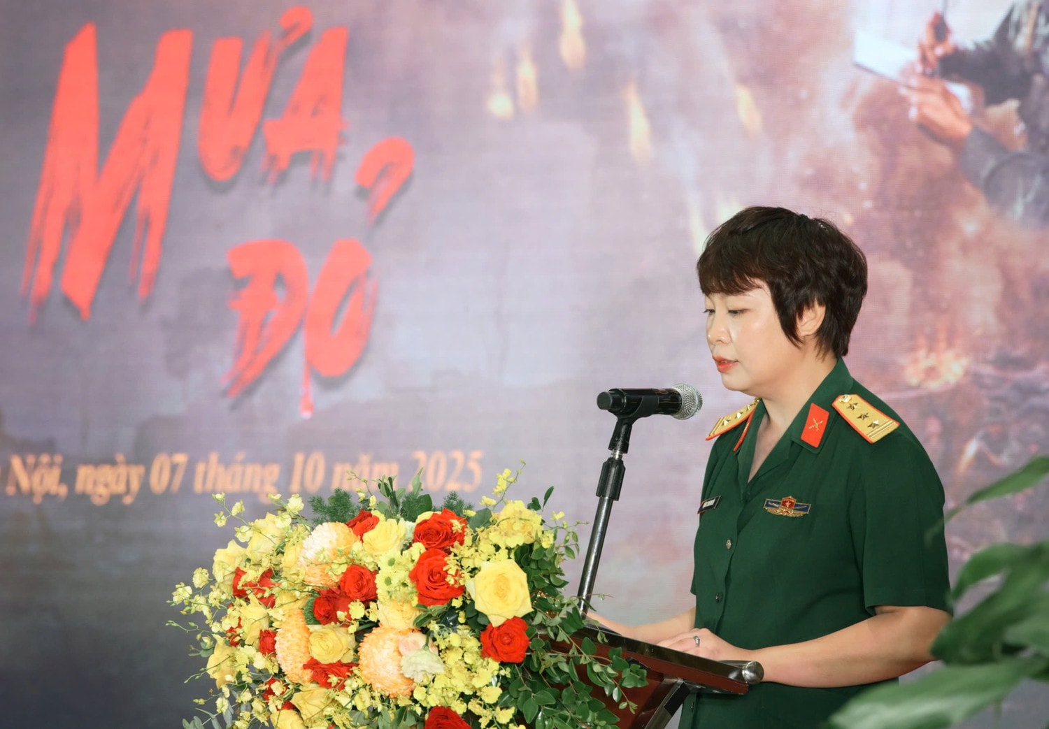 Thượng tá, NSƯT Đặng Thái Huyền - đạo diễn phim z7091769679067-c4d1513a2906565c43d0206c786a50ee.jpg
