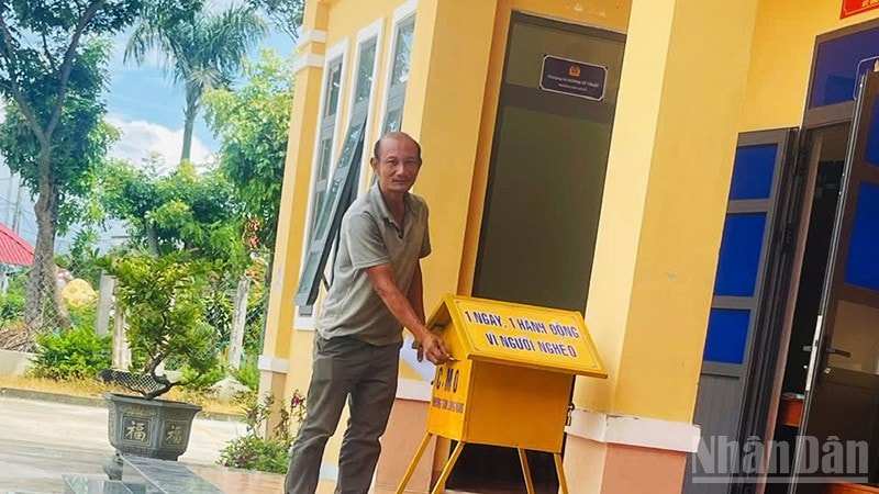 Người dân trên địa bàn xã Ia Rsai quyên góp vào ndo_br_a4.jpg