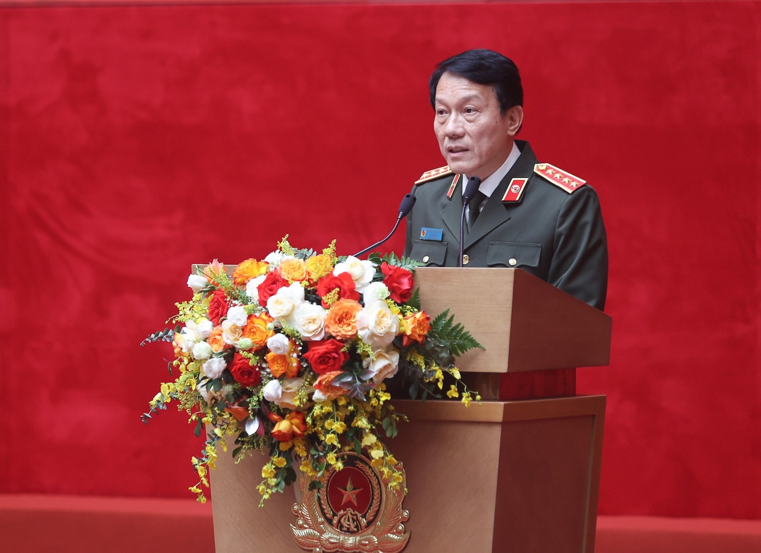 Đại tướng Lương Tam Quang, Bộ trưởng Công an phát biểu tại hội nghị. img-4949.jpg