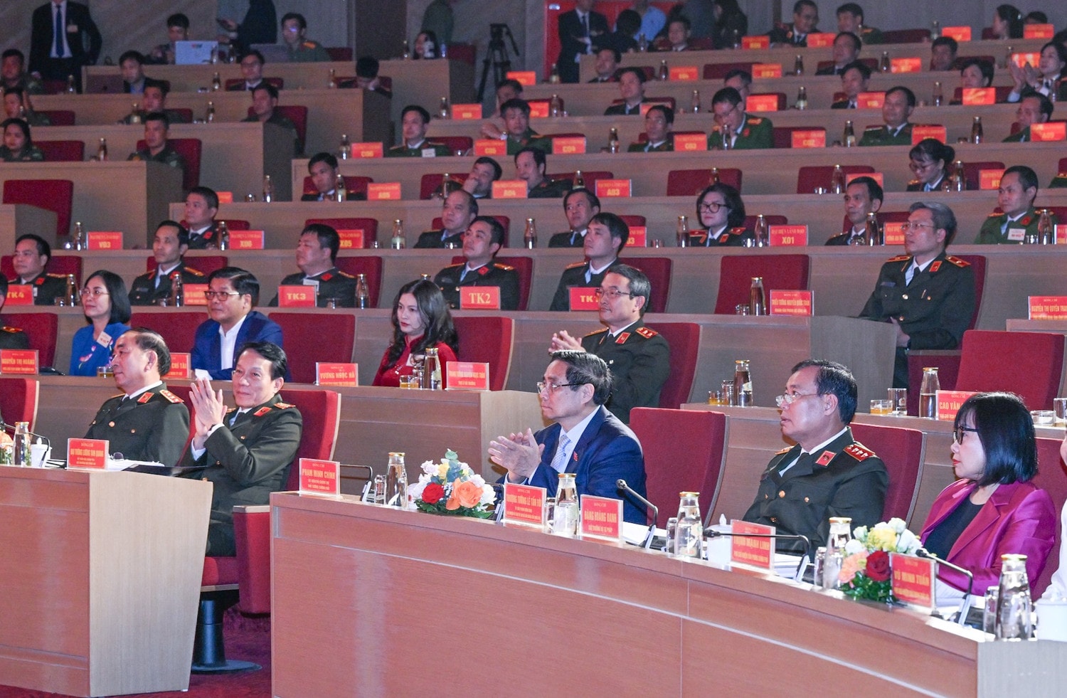 Thủ tướng Phạm Minh Chính và các đại biểu tham dự hội nghị. dsc-2402.jpg