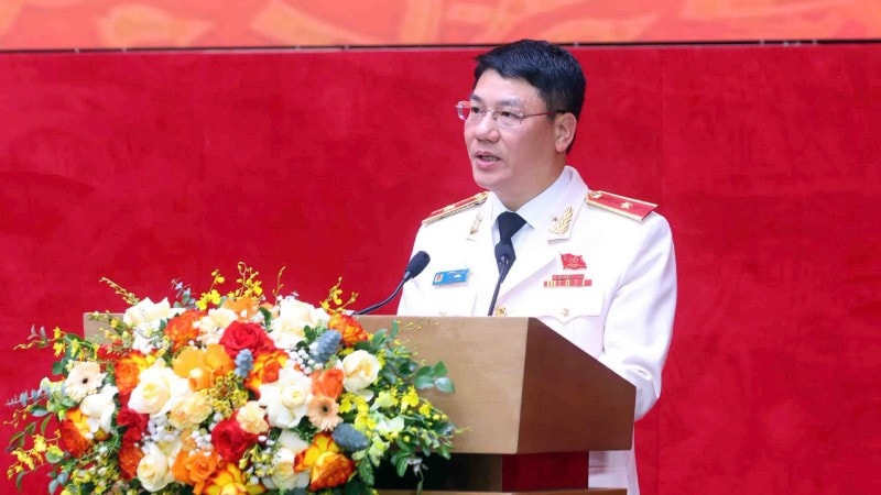 Cục trưởng Cảnh sát giao thông Thiếu tướng Đỗ Thanh Bình đọc diễn văn khai mạc. gen-h-z7410287162549-cf9a0c4487074d93ab4a1d5e8d50cdca-6107.jpg