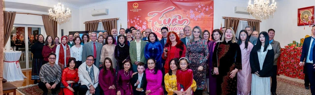 Chương trình Xuân Quê hương 2026 đầm ấm, vui tươi tại Hy Lạp. (Ảnh: Đại sứ quán Việt Nam tại Hy Lạp) anh-ngay-422.jpg