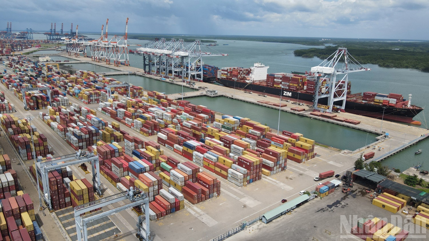 Cảng Cái Mép-Thị Vải. ndo_br_m5.jpg