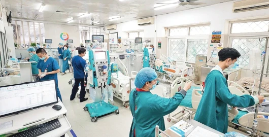 Hành trình “giờ vàng” vượt núi đèo