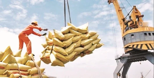 Ra biển "đi buôn" trước đổi mới