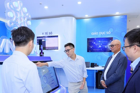 Hiện thực hóa khát vọng vươn mình: Dồn sức để tăng tốc