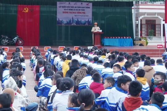 Kiên định mục tiêu xây dựng nhà nước pháp quyền xã hội chủ nghĩa