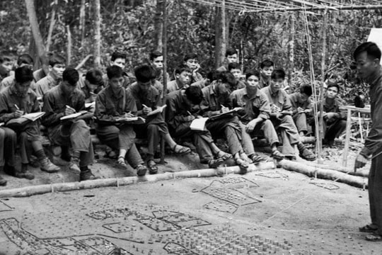 Ngày 8/3/1975: Bộ Tư lệnh Chiến dịch Tây Nguyên hạ quyết tâm tiến công Đức Lập