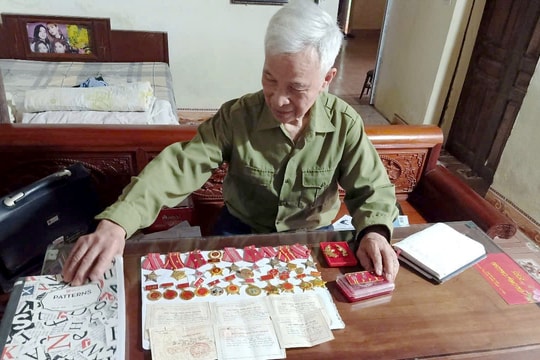 “Liệt sĩ” trở về và ký ức hào hùng thời lửa đạn