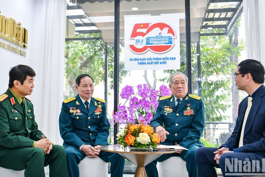 [Ảnh] Gặp gỡ những phi công của Phi đội Quyết thắng