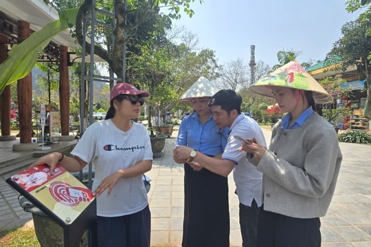 Báo Nhân Dân triển khai Dự án “Yêu lắm Việt Nam” tại các di tích lịch sử, văn hóa, du lịch của tỉnh Quảng Bình