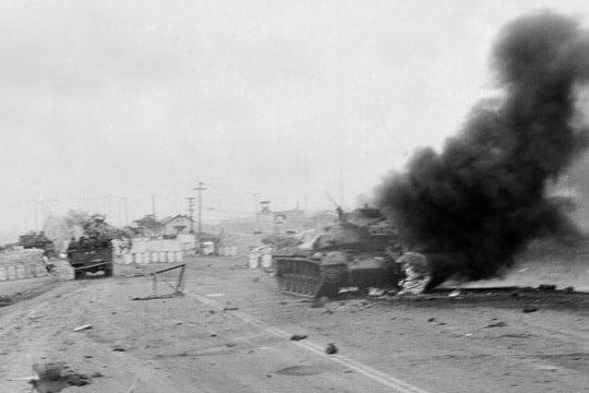 Ngày 6/4/1975: Đẩy mạnh tổng công kích, tổng khởi nghĩa giải phóng thành thị