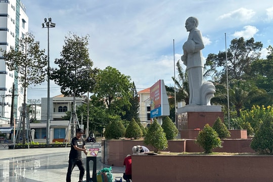 Báo Nhân Dân triển khai Dự án “Yêu lắm Việt Nam” tại Sóc Trăng