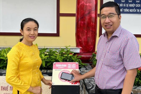 Báo Nhân Dân triển khai Dự án “Yêu lắm Việt Nam” tại tỉnh Bến Tre