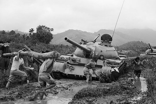 Ký ức Buôn Ma Thuột - Bài 1: Con đường bí mật