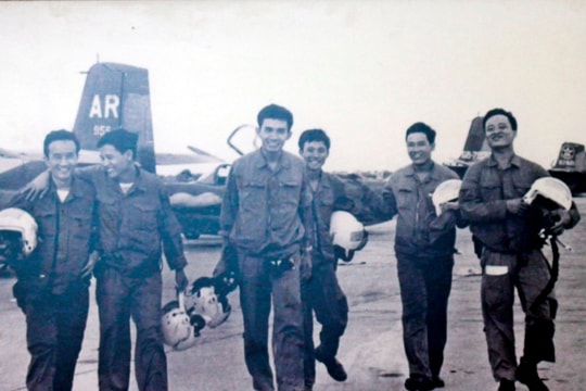 Công tác binh vận, địch vận, trí vận góp phần vào thắng lợi vẹn toàn năm 1975