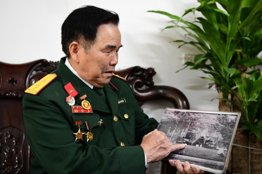 [Ảnh] Ngày 30/4/1975 - Dấu ấn thép khắc vào lịch sử