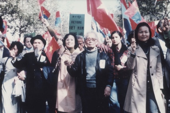 Ngày Giải phóng miền nam, thống nhất đất nước trong ký ức của kiều bào tại Pháp